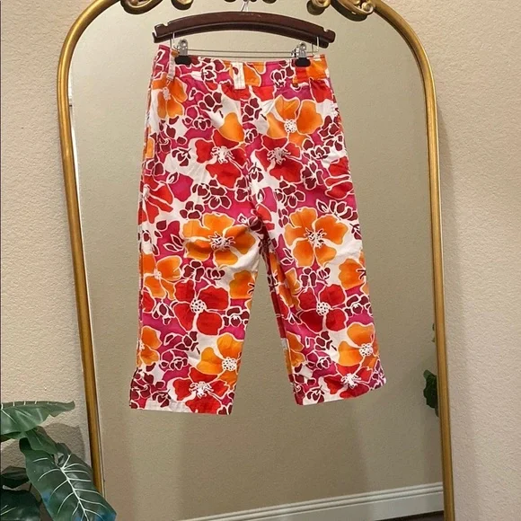 New York & Conpany Vibrant Floral Cropped Pants Size 12 - Picture 4 of 6
